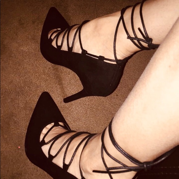 JustFab Shoes - 🔥Sexy lace up heels🔥